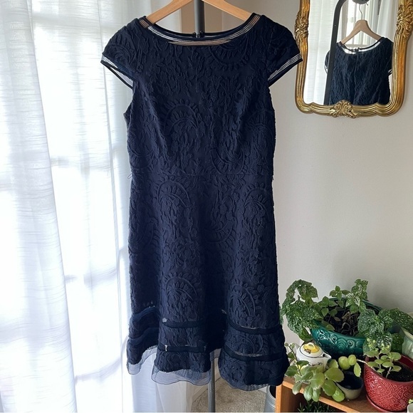 Adrianna‎ Papell Navy Blue Lacey Midi Dress - Cap Sleeves, Boat Neck, Flared Hem - Picture 5 of 12